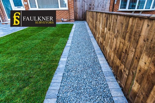 Can my Neighbour attach a fence to my wall? 3 Property Boundaries and the Basics of Land Boundaries Billericay